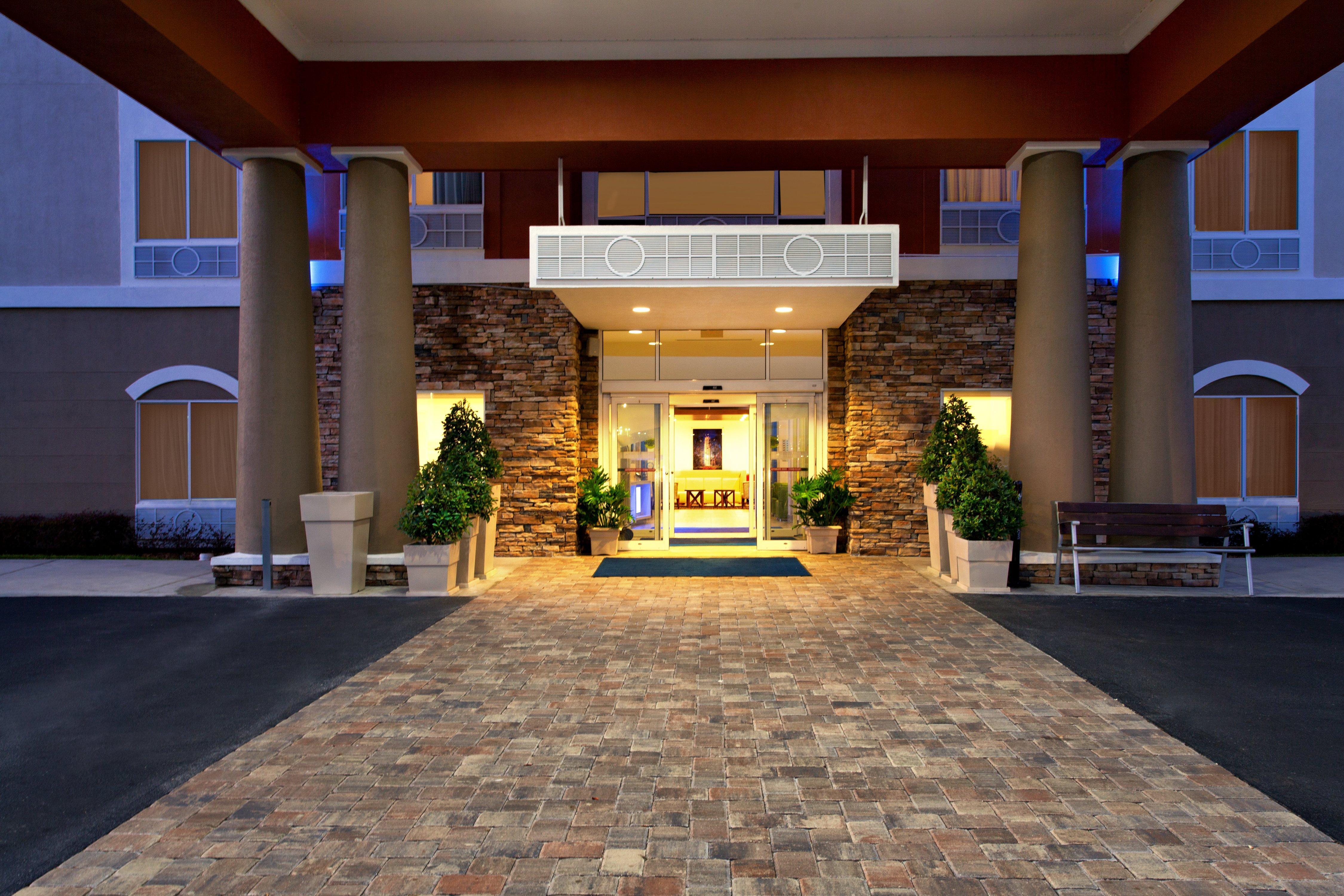 Holiday Inn Express Lake Wales North-Winter Haven By Ihg Waverly Eksteriør billede