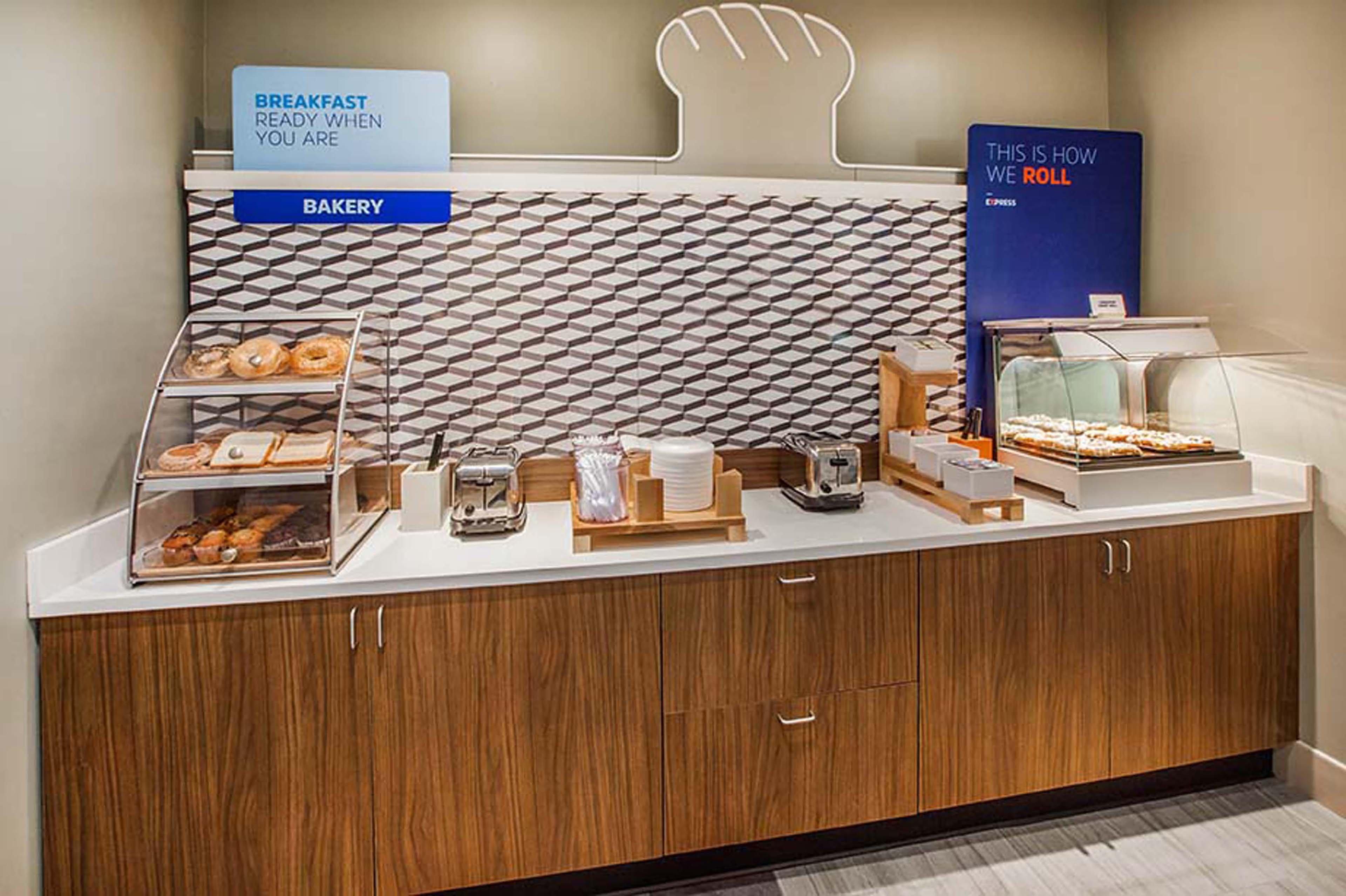 Holiday Inn Express Lake Wales North-Winter Haven By Ihg Waverly Eksteriør billede