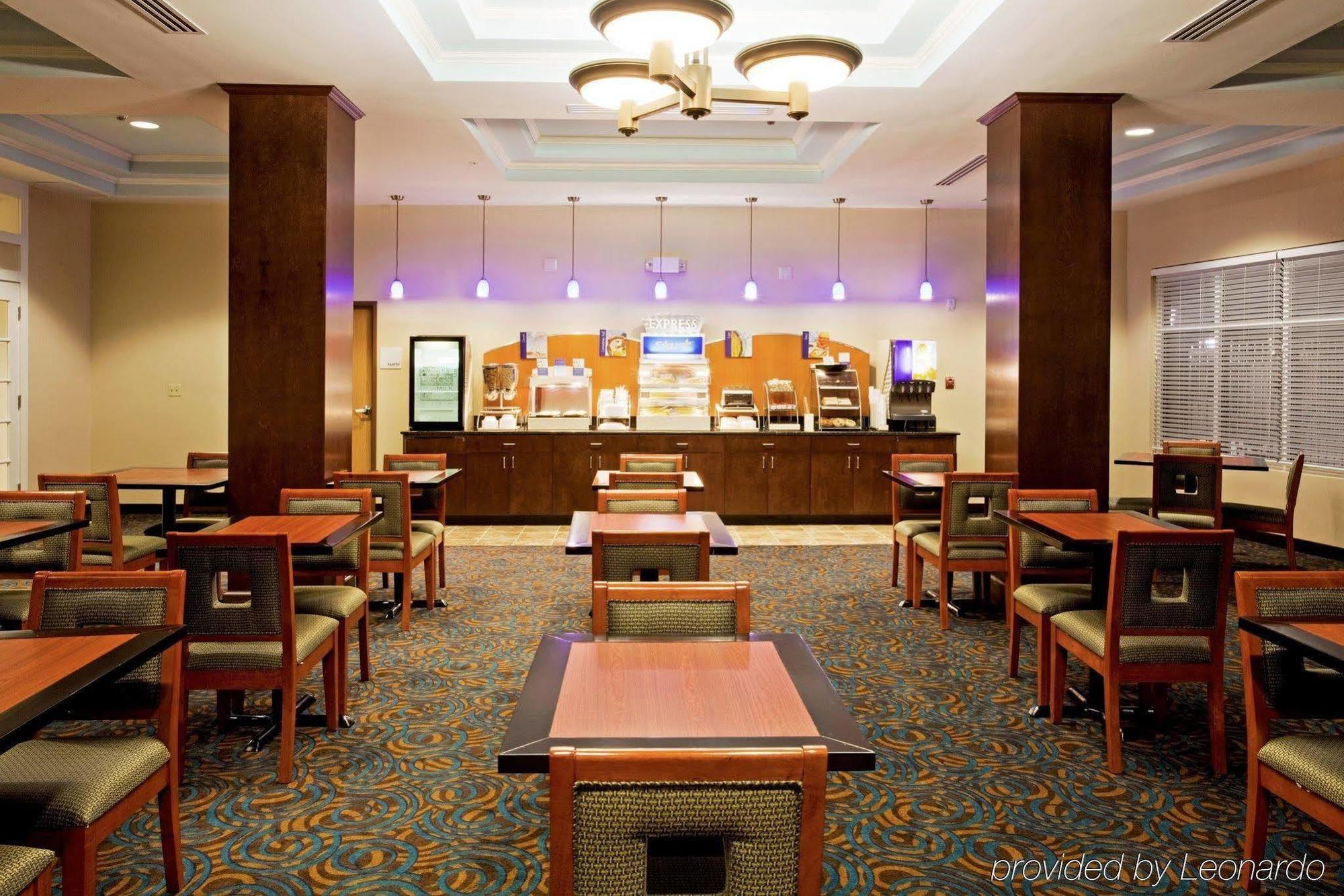 Holiday Inn Express Lake Wales North-Winter Haven By Ihg Waverly Eksteriør billede